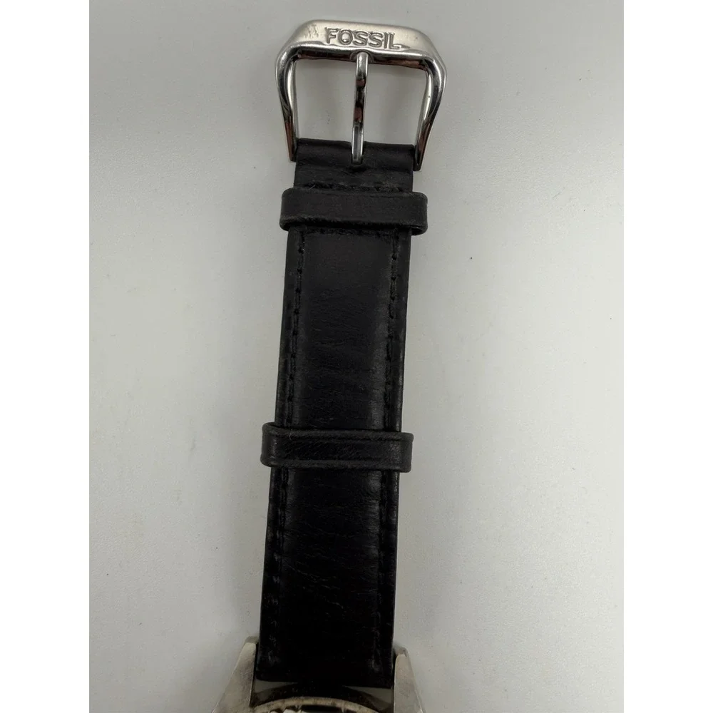 Fossil San Francisco 49ers NFL 1997 New Battery Mens Watch 38MM 7.75